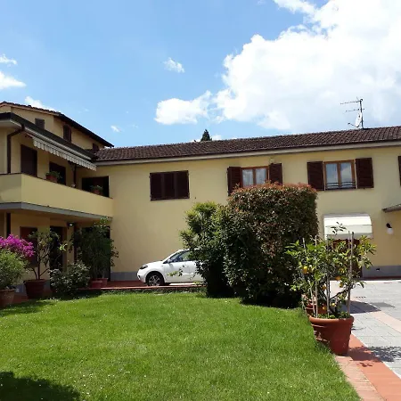 Relax Tra Le Ville Lägenhet Capannori
